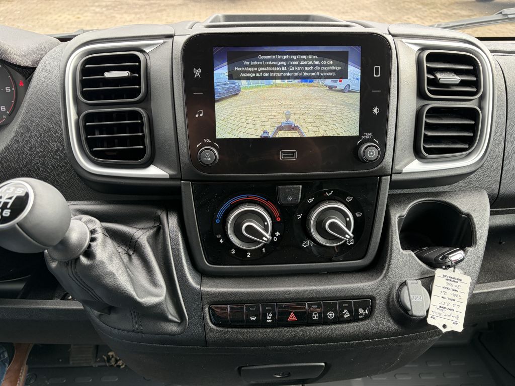 Fahrzeugabbildung Citroën Jumper Pritsche Doka L3 3.5T Heavy 140 + Webasto