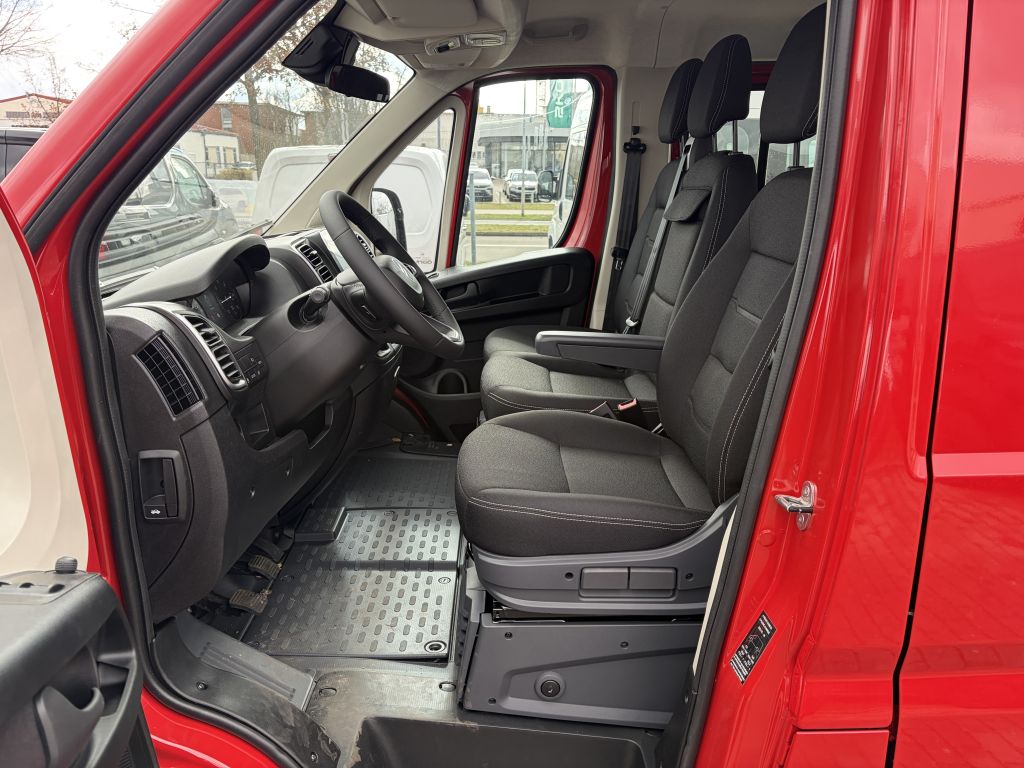 Fahrzeugabbildung Citroën Jumper Pritsche Doka L3 3.5T Heavy 140 + Webasto