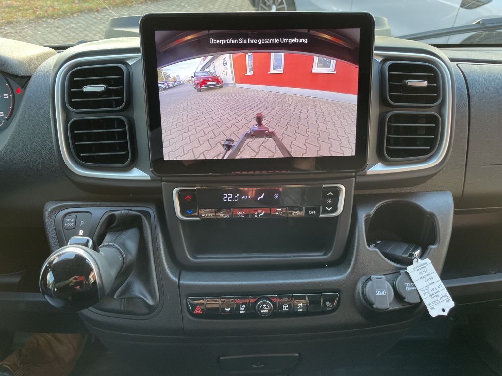 Fahrzeugabbildung Citroën Jumper Pritsche Doka 35 Heavy L4 180 AT + Standh