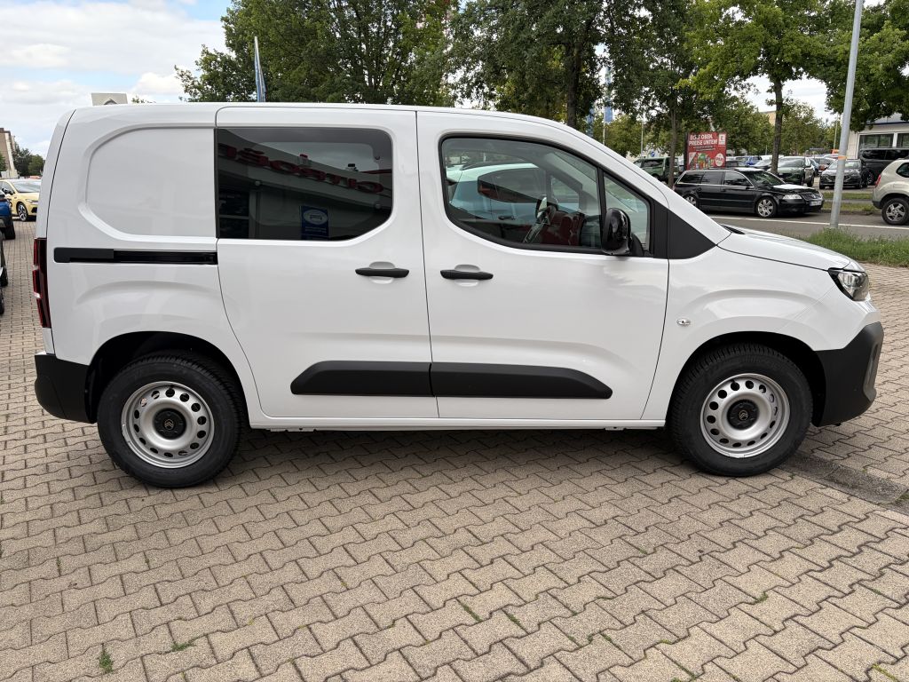 Fahrzeugabbildung Citroën Berlingo M Diesel 130 + AHK, Webasto, 3-Sitzer