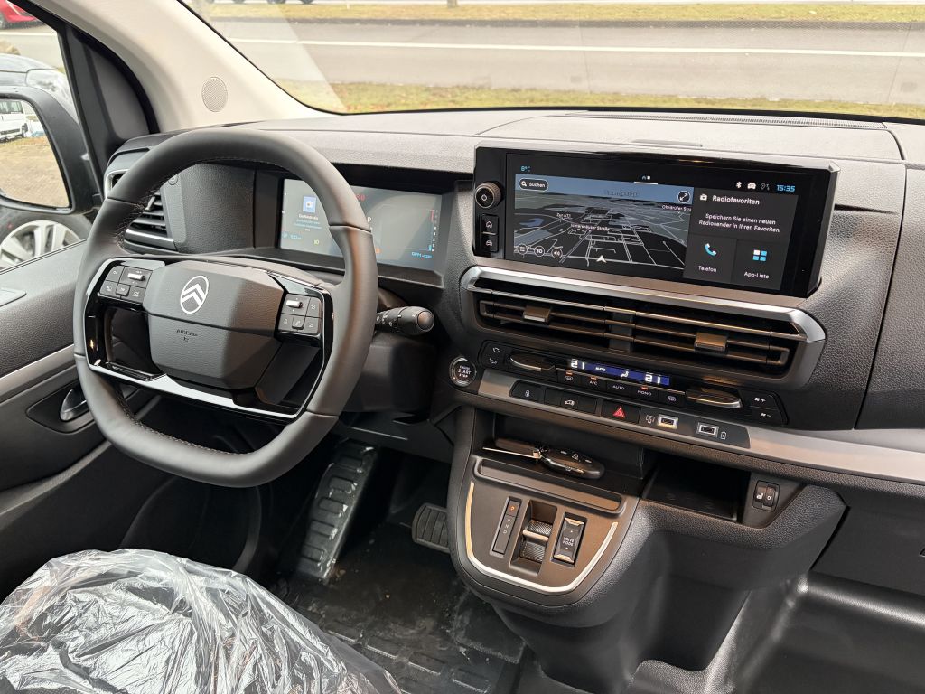 Fahrzeugabbildung Citroën Jumpy XL 2.2 Diesel 180 AT + Webasto, AHK, LED