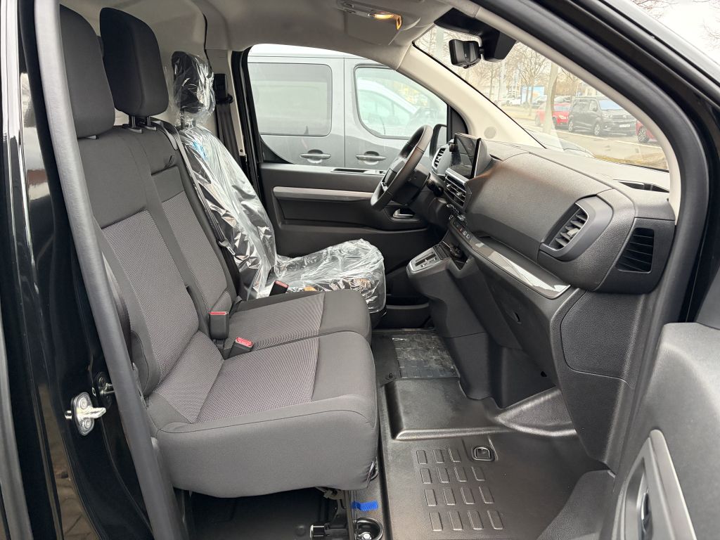 Fahrzeugabbildung Citroën Jumpy XL 2.2 Diesel 180 AT + Webasto, AHK, LED