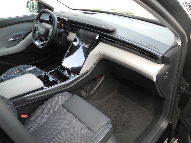Fahrzeugabbildung Ford Explorer Ext Range RWD 77kWh - Parkass., eHeck.