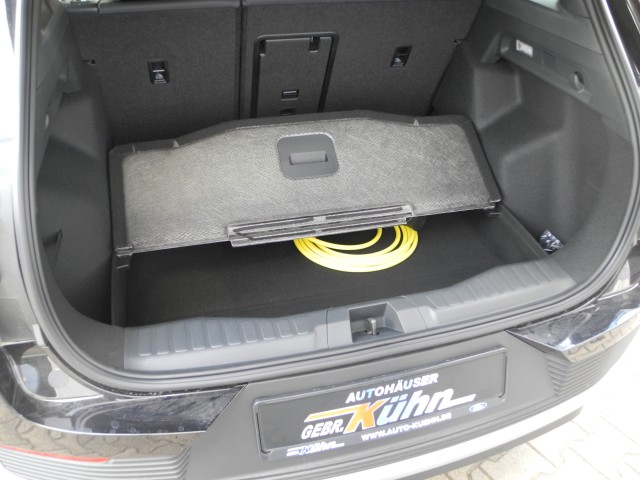 Fahrzeugabbildung Ford Explorer Ext Range RWD 77kWh - Parkass., eHeck.