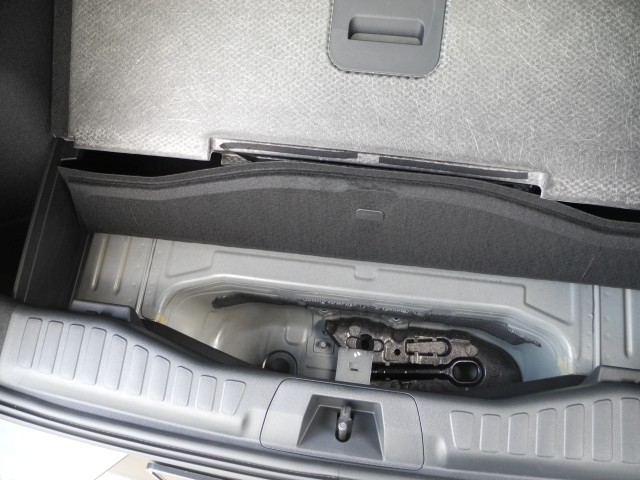 Fahrzeugabbildung Ford Explorer Ext Range RWD 77kWh - Parkass., eHeck.