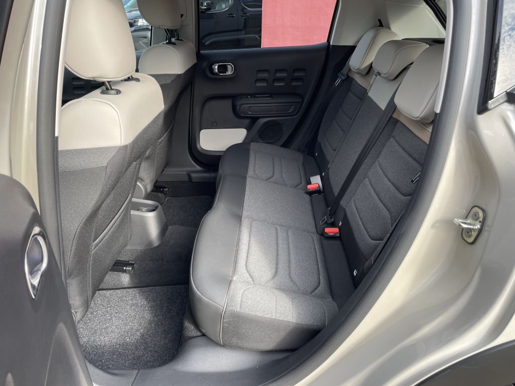 Fahrzeugabbildung Citroën C3 PureTech 83 S&S MAX + Sitzheizung, Kamera!