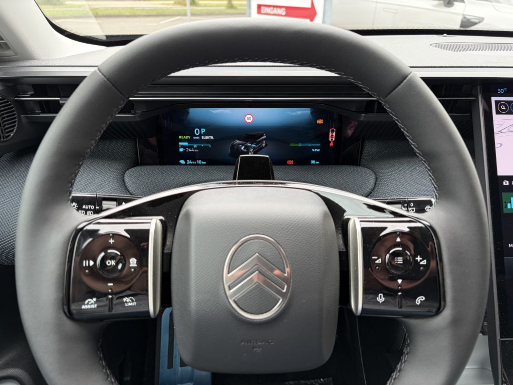 Fahrzeugabbildung Citroën C5 Aircross Plug-In-Hybrid 225 MAX + AHK, AWR