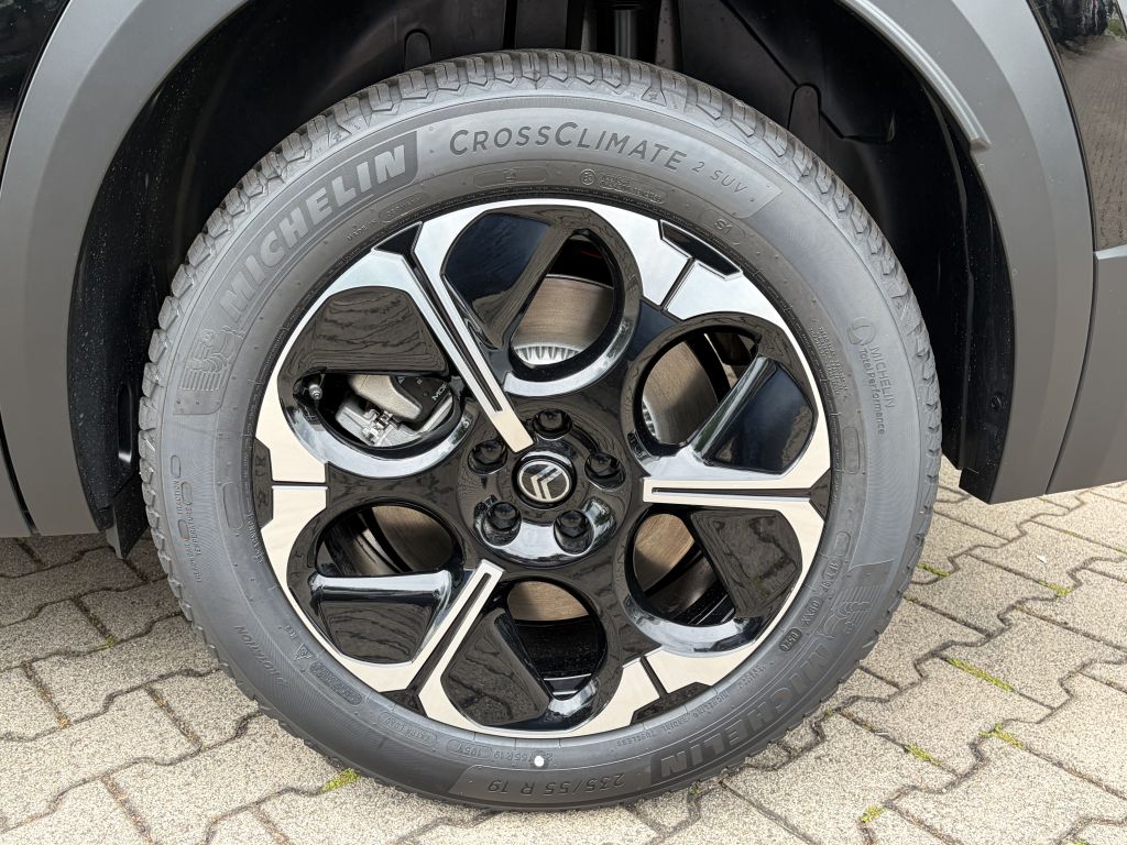 Fahrzeugabbildung Citroën C5 Aircross Plug-In-Hybrid 225 MAX + AHK, AWR
