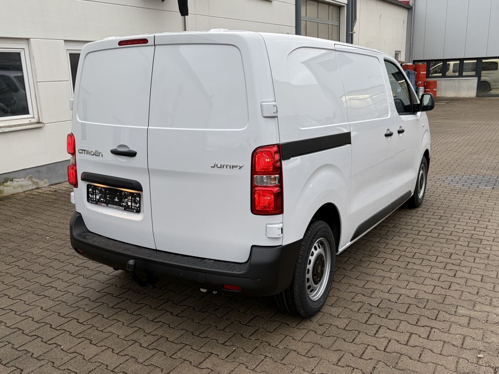 Fahrzeugabbildung Citroën Jumpy M 2.2 Diesel 150 AT + 2 Schiebetür, AHK