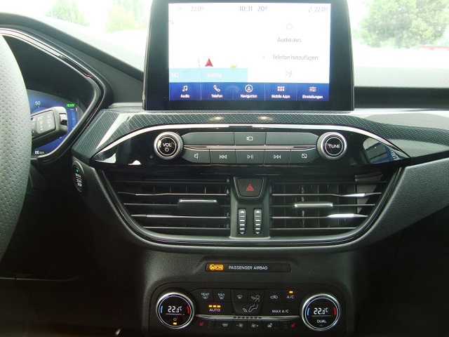 Fahrzeugabbildung Ford Kuga FHEV 4x4 ST-LINE X - Adapt. LED, iACC, AHK