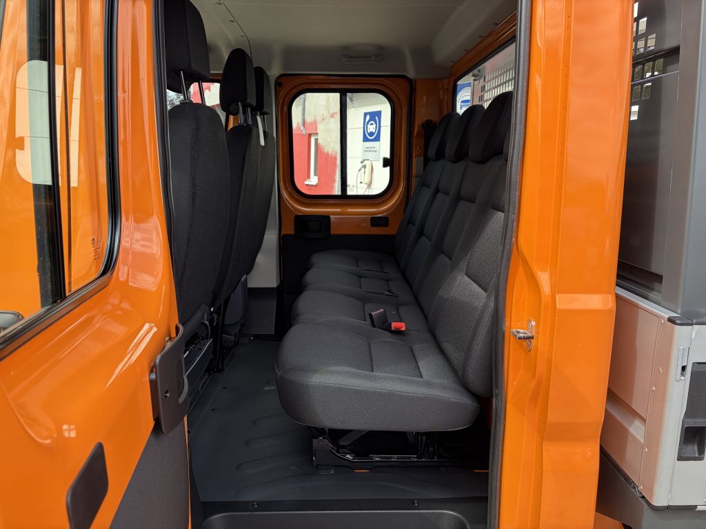 Fahrzeugabbildung Citroën Jumper Pritsche Doka L3 3.5T Heavy 140 + AHK
