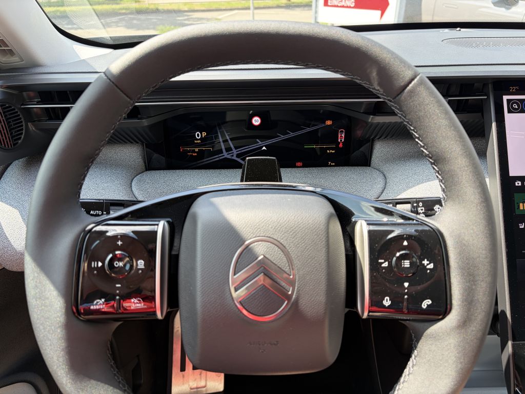 Fahrzeugabbildung Citroën C5 Aircross Hybrid 145 TEAM D + Winter-Paket