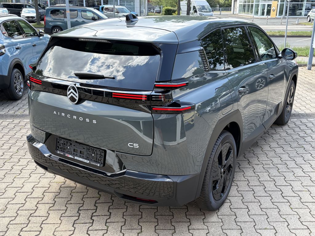 Fahrzeugabbildung Citroën C5 Aircross Hybrid 145 TEAM D + Winter-Paket