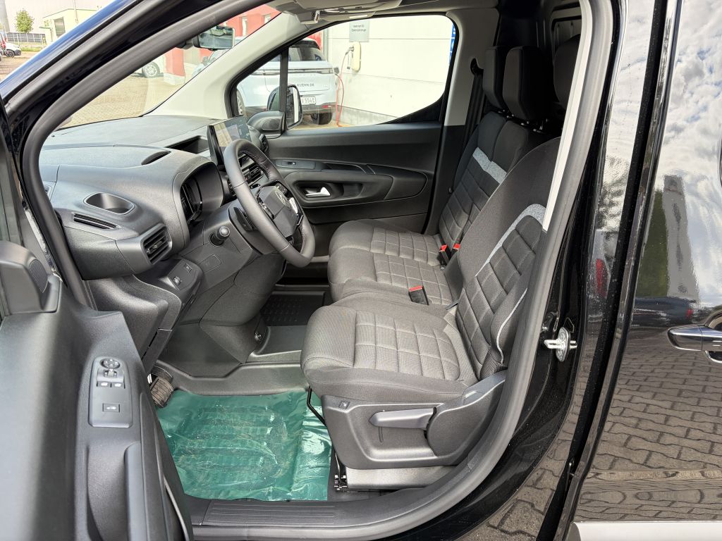 Fahrzeugabbildung Citroën Berlingo M Diesel 130 AT + erhöhte NL, Webasto