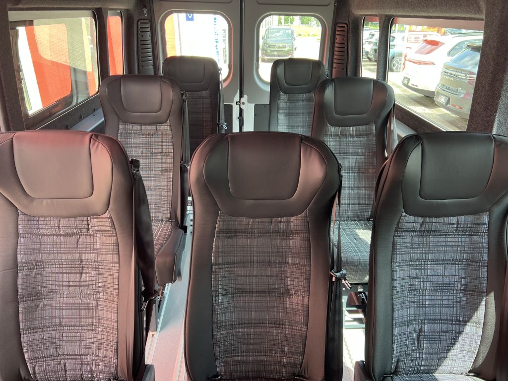 Fahrzeugabbildung Citroën Jumper L3H2 BlueHDi 140 Sitze 9 z.Klima/Heizung