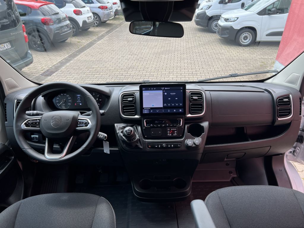 Fahrzeugabbildung Citroën Jumper L3H2 BlueHDi 140 Sitze 9 z.Klima/Heizung