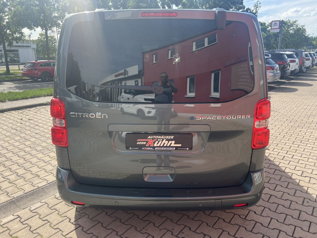 Fahrzeugabbildung Citroën e-Spacetourer M 136 Extended-Range Max VIP Plus