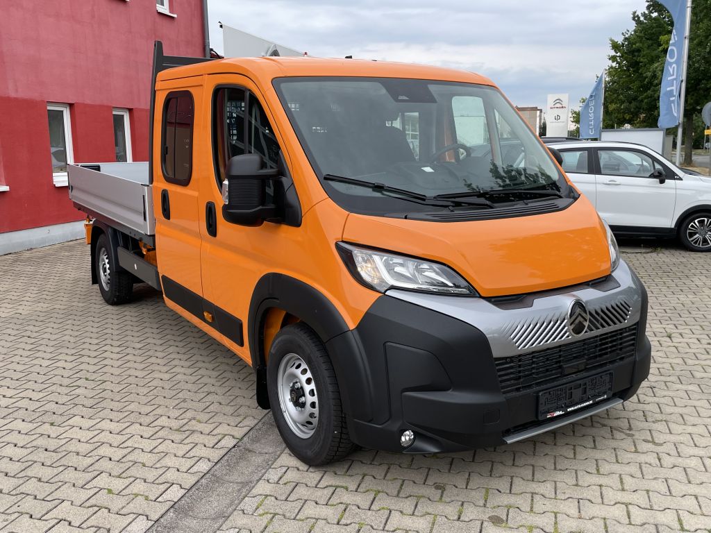 Fahrzeugabbildung Citroën Jumper Pritsche Doka 35 Heavy L3 BlueHDi 140 AHK