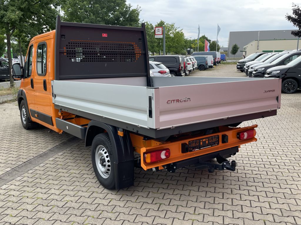 Fahrzeugabbildung Citroën Jumper Pritsche Doka 35 Heavy L3 BlueHDi 140 AHK