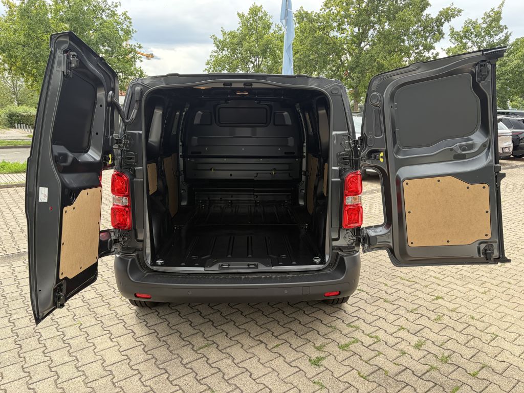 Fahrzeugabbildung Citroën Jumpy M Diesel 180 AT + Kamera, 3-Sitzer, LED