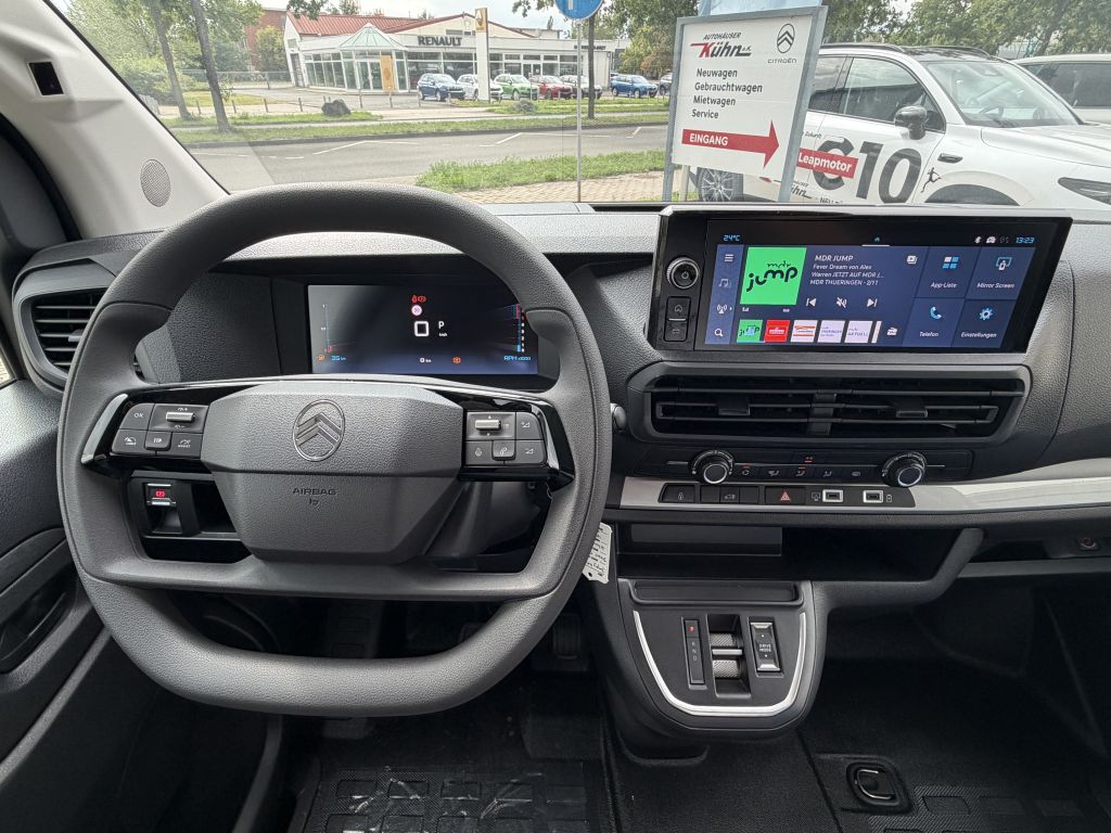 Fahrzeugabbildung Citroën Jumpy M Diesel 180 AT + Kamera, 3-Sitzer, LED