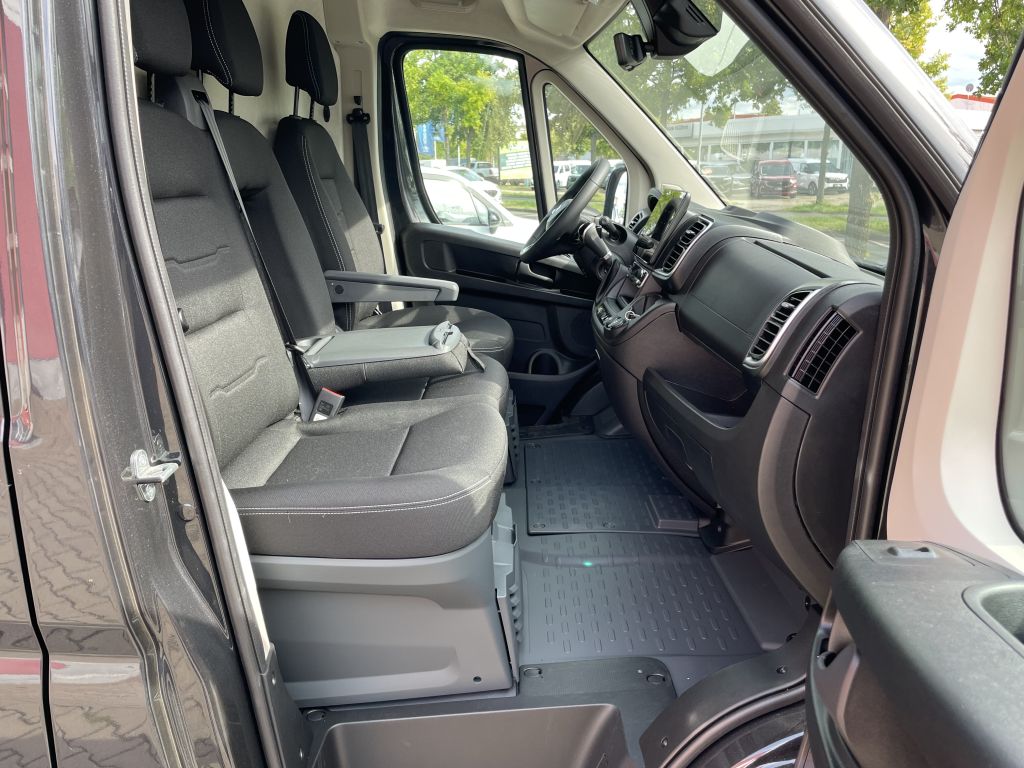 Fahrzeugabbildung Citroën Jumper Kawa 35 Heavy L3H2 BlueHDi 180 Autom.