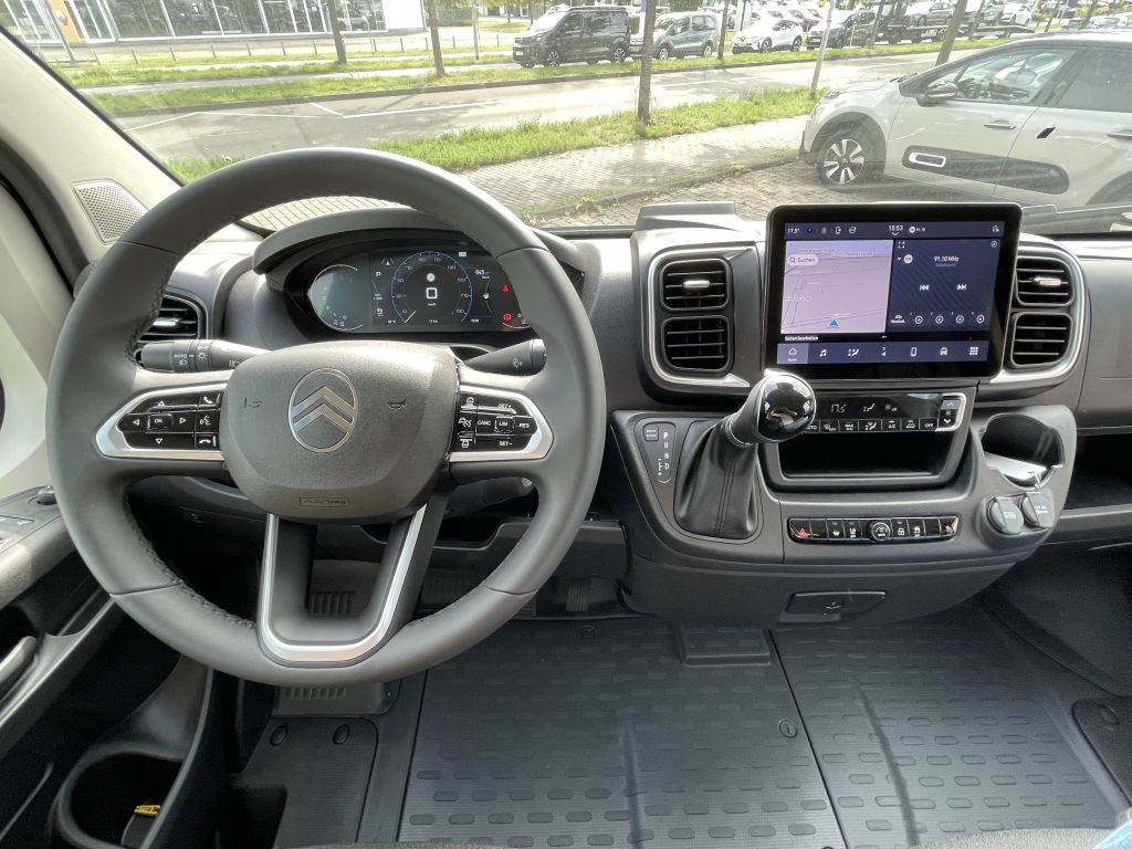 Fahrzeugabbildung Citroën Jumper Kawa 35 Heavy L3H2 BlueHDi 180 Autom.