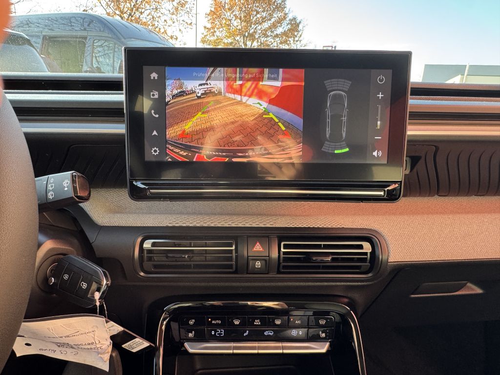 Fahrzeugabbildung Citroën e-C3 Aircross 113 Extended-Range MAX Winter Paket