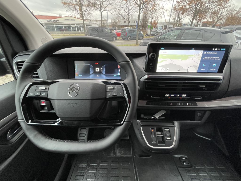 Fahrzeugabbildung Citroën Jumpy M Diesel 180 (2.2) AT + Webasto, LED, AHK