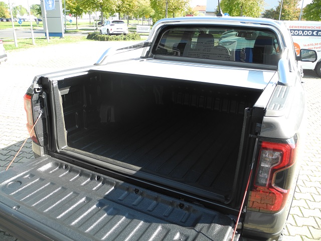 Fahrzeugabbildung Ford Ranger 2,0 Doka Autm. Limited - iACC, AHK, Rollo