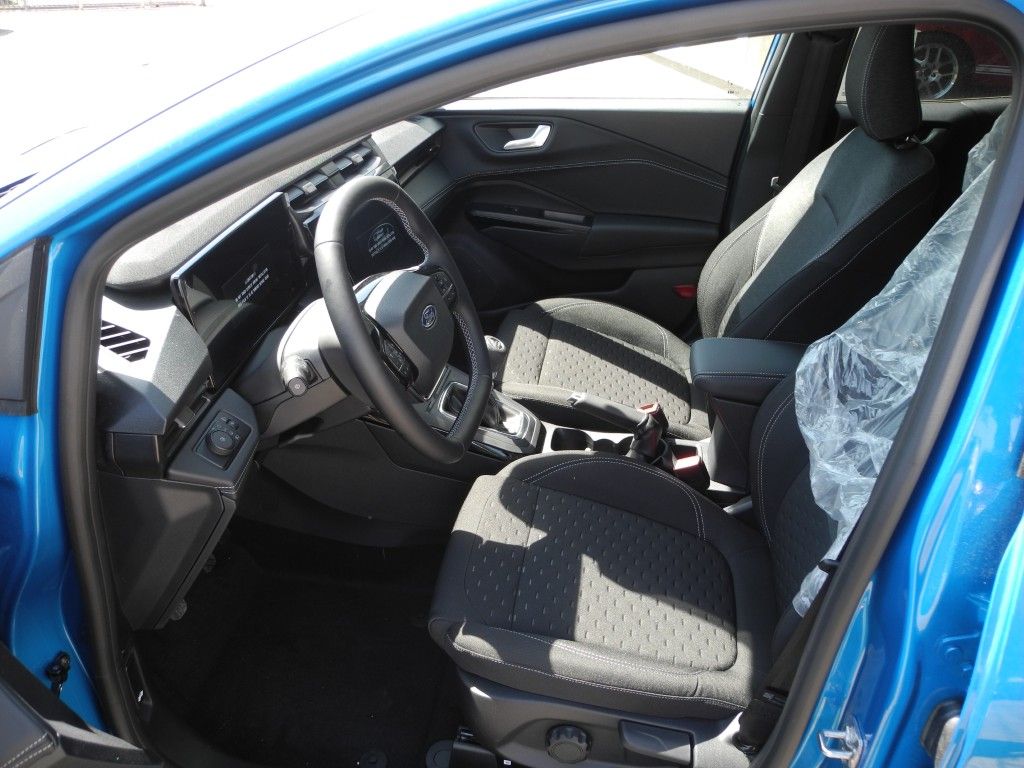 Fahrzeugabbildung Ford Puma Hybrid TITANIUM - 360°, eHeck., Allwetter