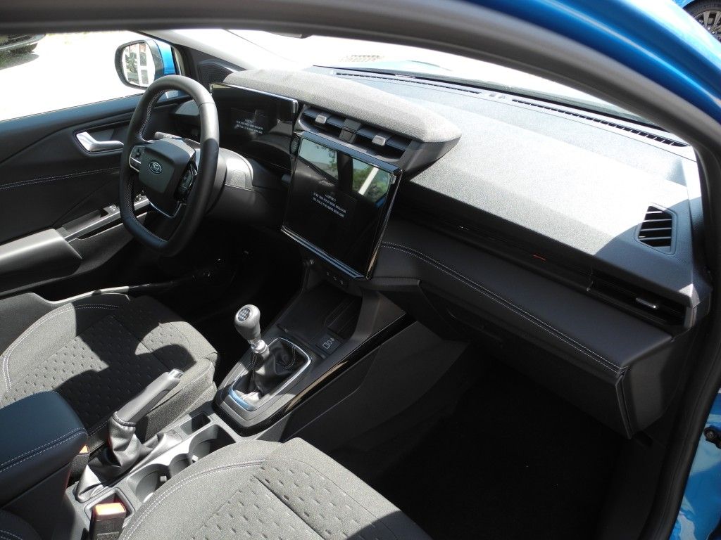 Fahrzeugabbildung Ford Puma Hybrid TITANIUM - 360°, eHeck., Allwetter