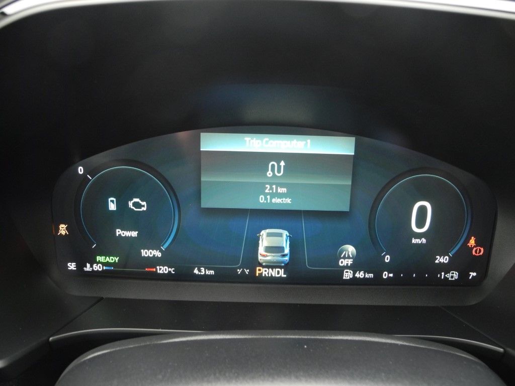 Fahrzeugabbildung Ford Kuga FHEV 4x4 ST-LINE X - Matrix LED, AHK, Ergo