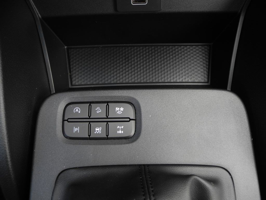 Fahrzeugabbildung Ford Ranger 2,0 l Doka XLT - AHK, Winter-P, PDC v/h