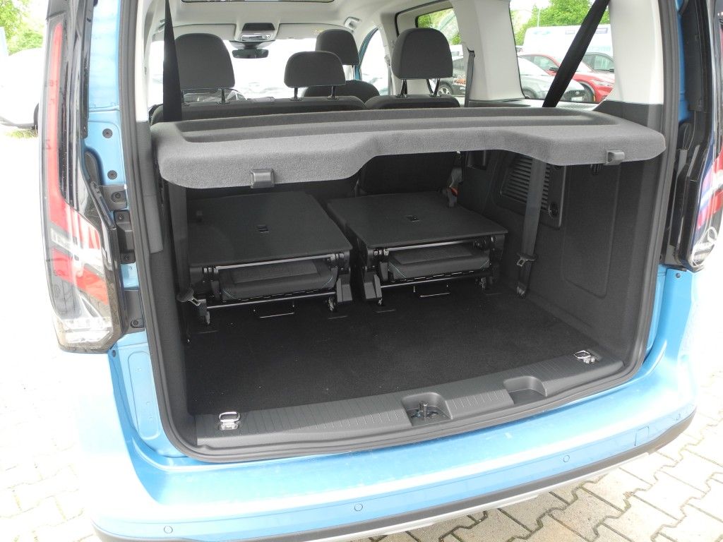 Fahrzeugabbildung Ford Grand Tourneo Connect 1.5 PHEV Aut. ACTIVE