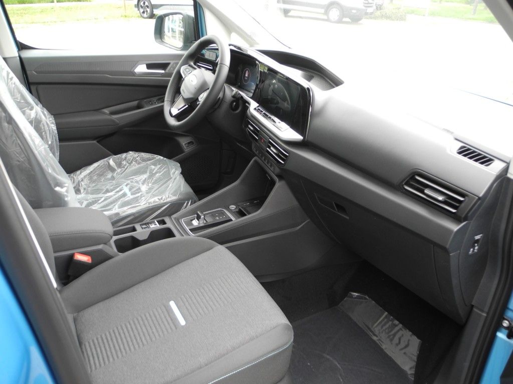 Fahrzeugabbildung Ford Grand Tourneo Connect 1.5 PHEV Aut. ACTIVE
