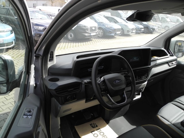Fahrzeugabbildung Ford Transit Custom L2 4x4 Autm. Trail - AHK, Standh.