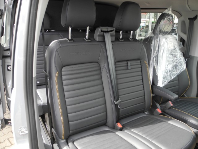 Fahrzeugabbildung Ford Transit Custom L2 4x4 Autm. Trail - AHK, Standh.