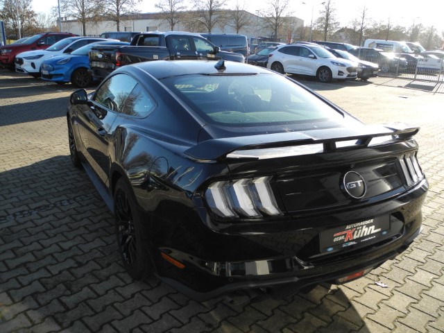 Fahrzeugabbildung Ford Mustang Fastback 5.0 GT - MagneRide, Klim.Sitze V