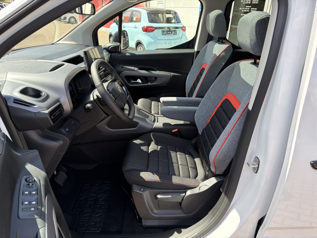 Fahrzeugabbildung Citroën Berlingo M Diesel 130 AT MAX + XTR, ACC, Winter