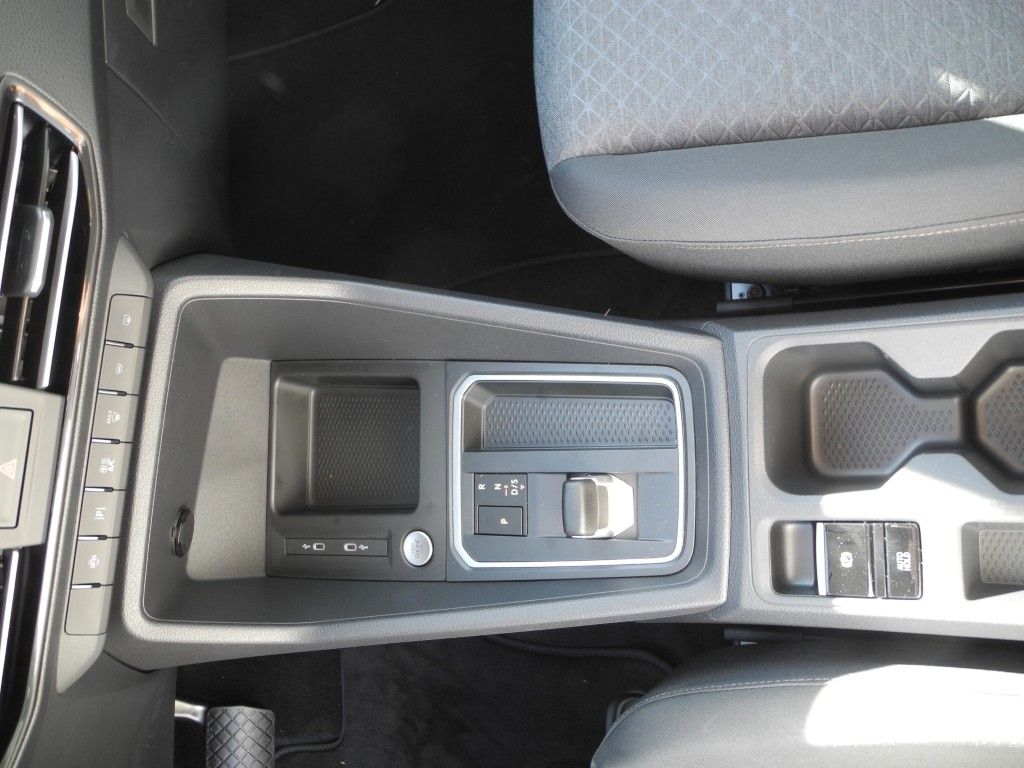 Fahrzeugabbildung Ford Grand Tourneo Connect 1.5 Aut. TITANIUM - LED