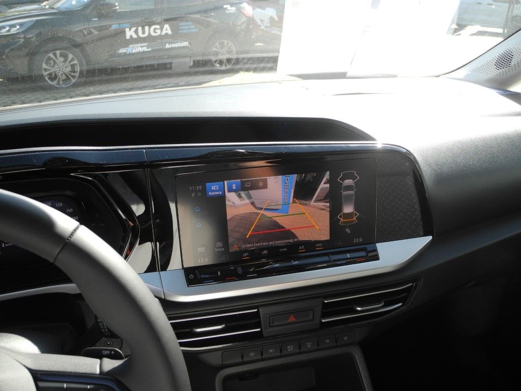 Fahrzeugabbildung Ford Grand Tourneo Connect 1.5 Aut. TITANIUM - LED