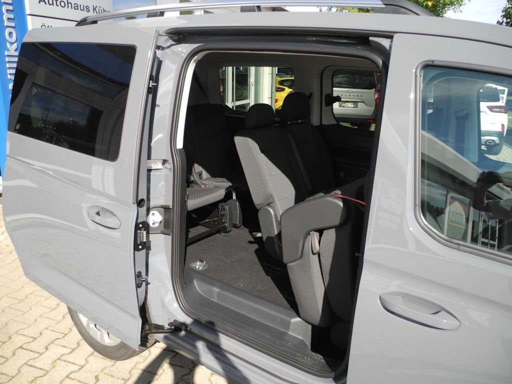 Fahrzeugabbildung Ford Grand Tourneo Connect 1.5 Aut. TITANIUM - LED