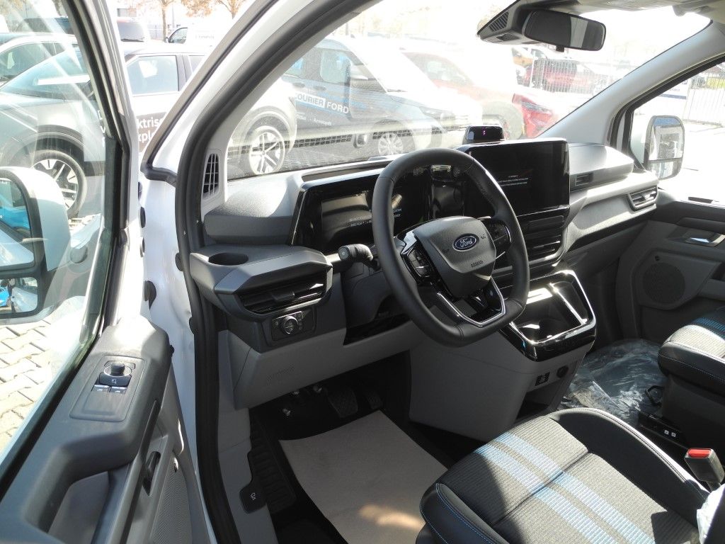 Fahrzeugabbildung Ford Tourneo Custom PHEV L2 Sport- Matrix, AHK, Allw.