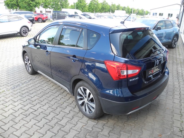 Fahrzeugabbildung Suzuki SX4 S-Cross 1.4 Allgrip Comfort+ - Navi, ACC, WR