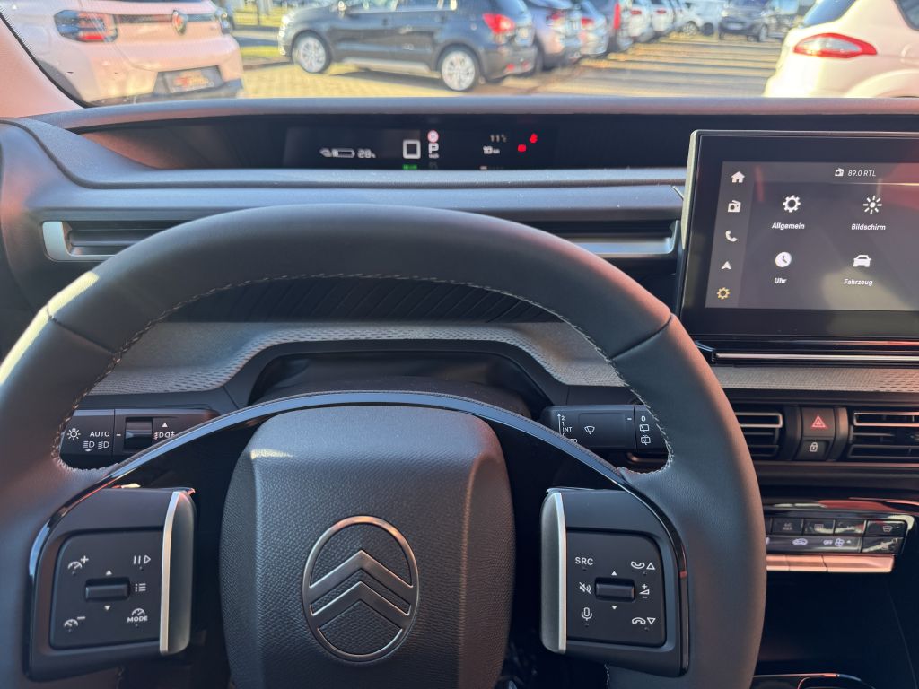 Fahrzeugabbildung Citroën e-C3 Aircross 113 Extended-R MAX + WinterP, GJR