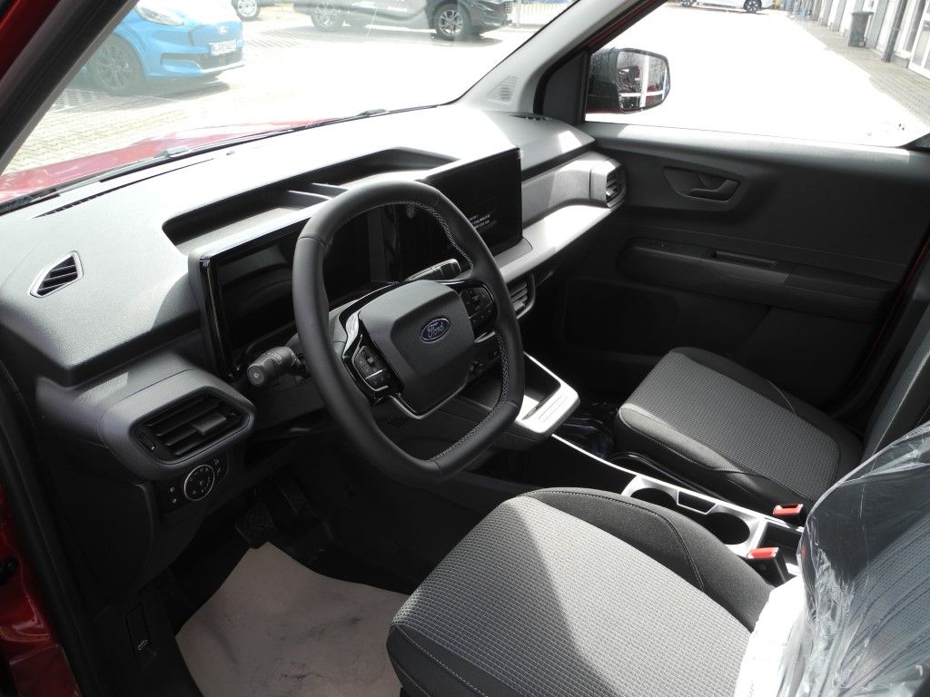 Fahrzeugabbildung Ford Transit Courier 54kWh Trend - Winter-Paket 3