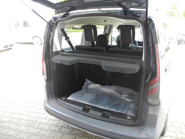 Fahrzeugabbildung Ford Grand Tourneo Connect 4x4 ACTIVE- Standh., Allw.
