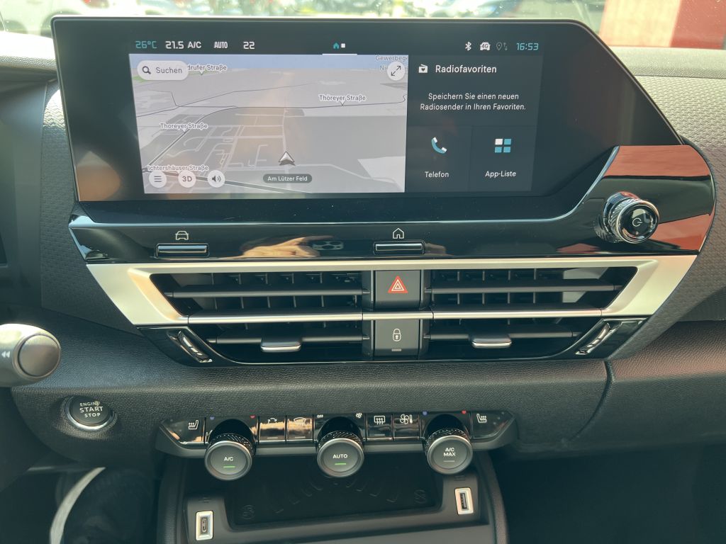 Fahrzeugabbildung Citroën C4 PureTech 130 S&S EAT8 MAX Techno-Winter-Paket