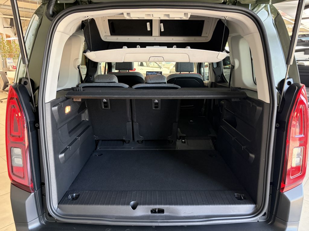 Fahrzeugabbildung Citroën Berlingo M Diesel 130 MAX + Holiday, Winter, XTR